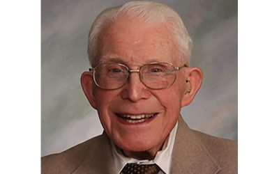 Bob Scott, 95, a Longtime Minister in Midwest, Dies (Plus News Briefs)
